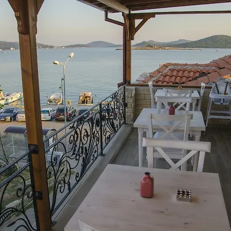 Mosko Cunda Bed & Breakfast